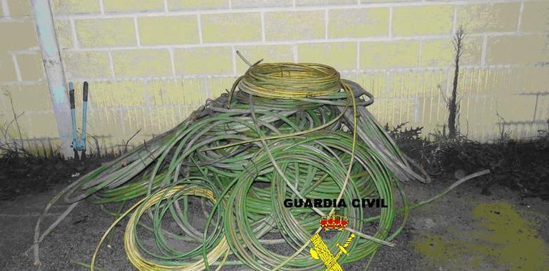 La Guardia Civil detiene a dos hombres por el robo de 200 kilos de cable de cobre 