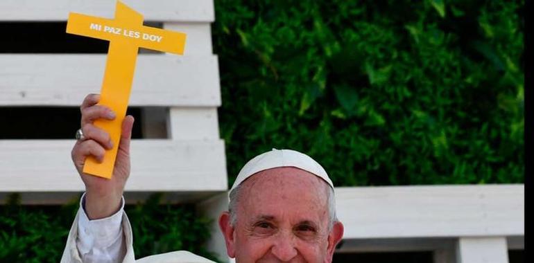 El Papa llama a luchar contra odios y discriminaciones