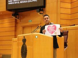 Compromís defiende en el Senado la dignidad del asturiano