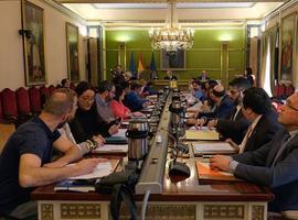 El Pleno de Oviedo aprueba la oficialización de la toponimia en el concejo 