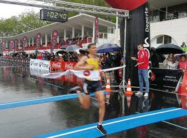 Said Aitadi gana con nuevo récord la Media Maratón Gijón