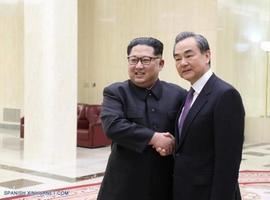 China felicita histórico encuentro entre líderes de Corea 