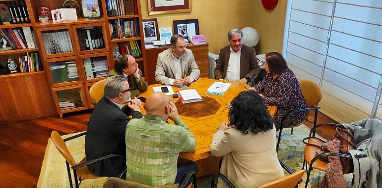 Tineo y Oviedo se alían para convertir la antigua térmica en un motor