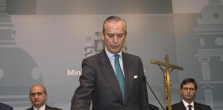 Toma de posesión del nuevo Director General de la Guardia Civil, Arsenio Fernández de Mesa Díaz del Río 