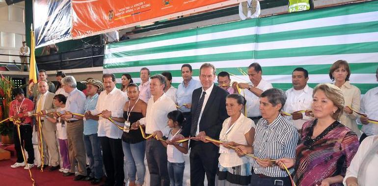 La paz comienza por el reconocimiento de las víctimas, afirma el Presidente Santos 