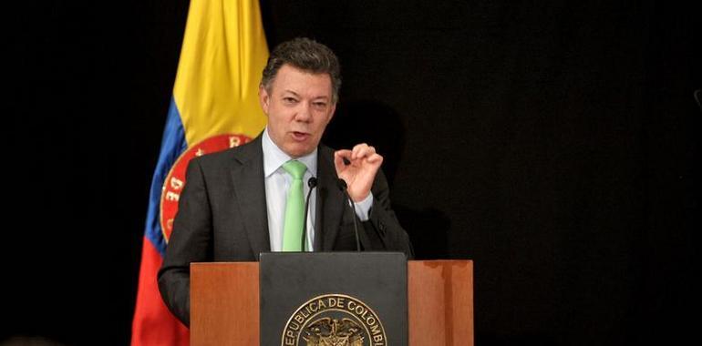 ‘Aquí no expropiamos’, proclama el presidente de Colombia antes de la llegada de Rajoy