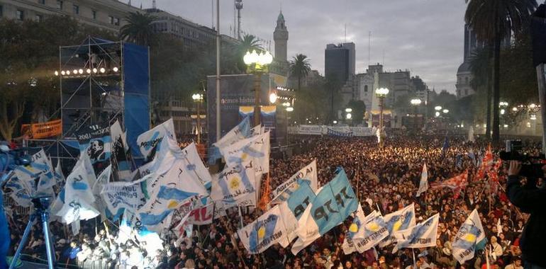 Argentina festeja el Día de la Patria en la Plaza de Mayo