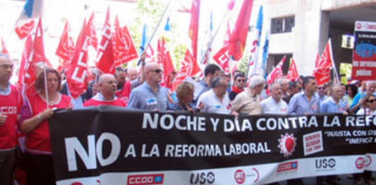 Miles de personas se manifiestan contra la reforma laboral y en apoyo de la minería 