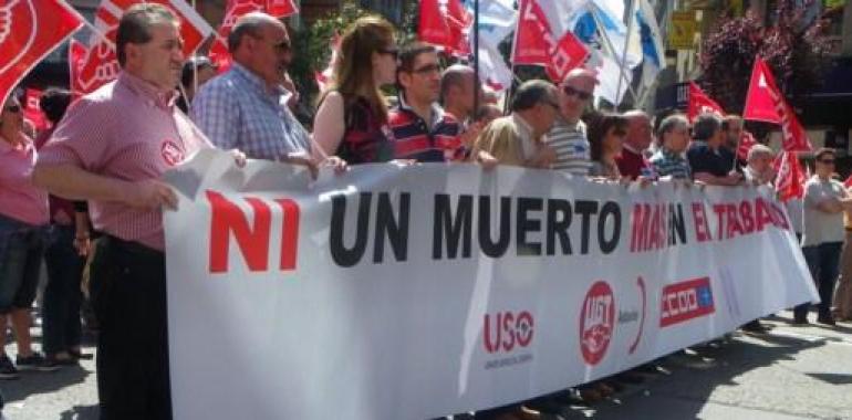  Manifestación sindical contra los recortes en salud laboral