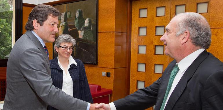 El presidente del Principado recibe al rector de la Universidad de Oviedo