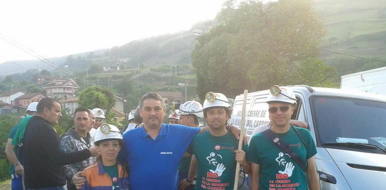 La marcha minera sale de Campomanes en la segunda jornada hacia Madrid