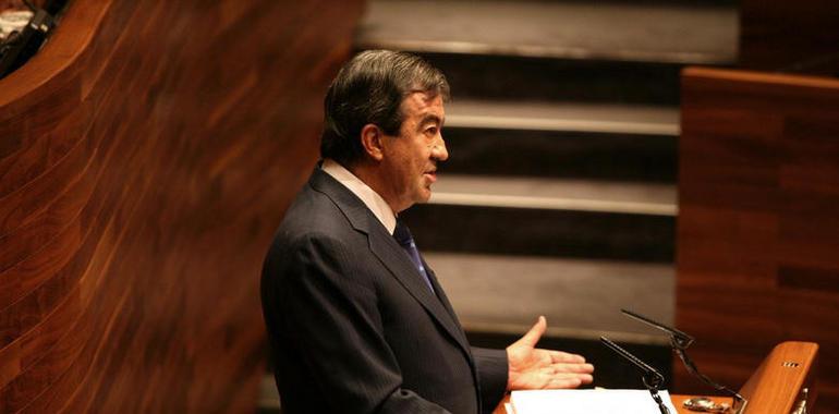 Álvarez-Cascos considera el Plan de Ajuste del presidente Fernández una copia del anterior