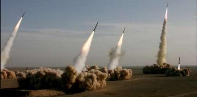 Maniobras de misiles en el sureste de Irán 