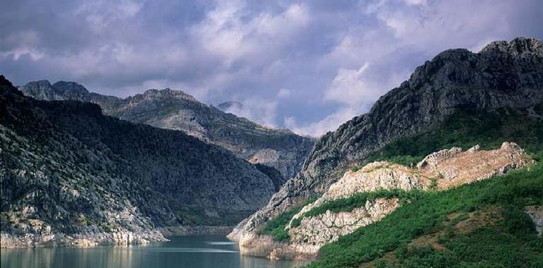 La reserva hidráulica en la cuenca Cantábrico supera en 10 puntos la media española