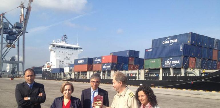 Primera escala en El Musel de la nueva línea de contenedores con Le Havre