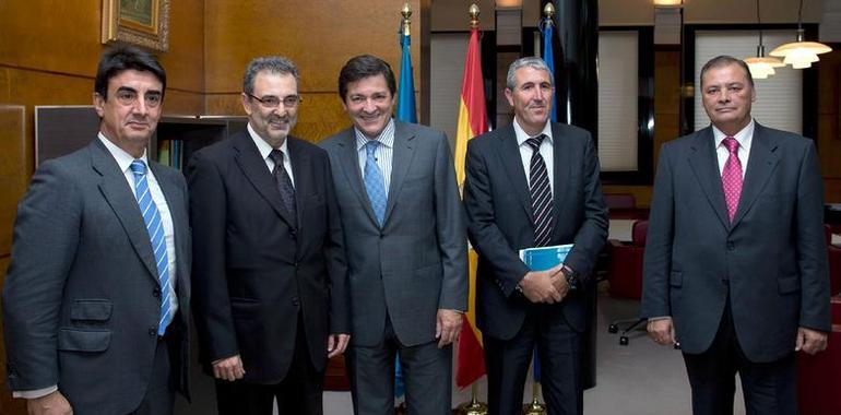 Reunión del presidente del Principado con el presidente de Telefónica España