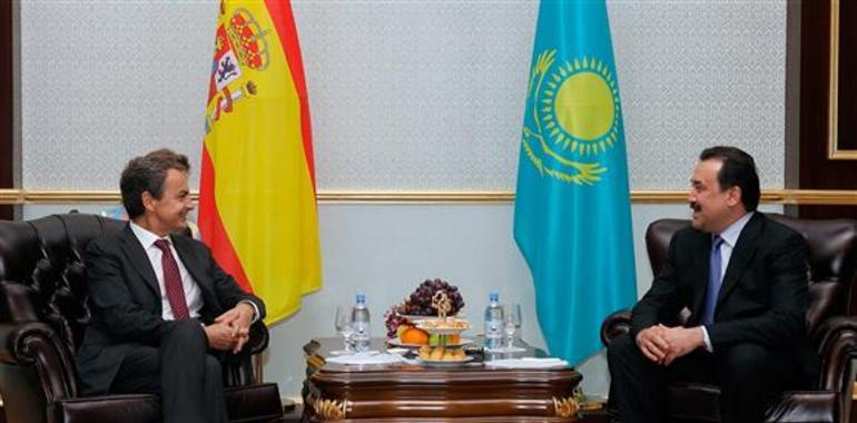 Zapatero viaja a Kazajistán con el objetivo de fomentar las relaciones comerciales con el país asiático 