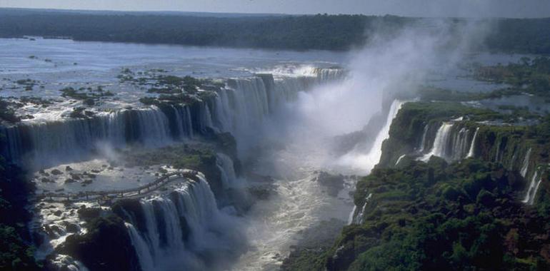 Las cataratas de Iguazú cumplen un año como maravilla del mundo