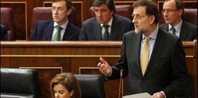 Rajoy dice a Rubalcaba que las cuentas públicas insostenibles son el peor ataque al estado del bienestar 