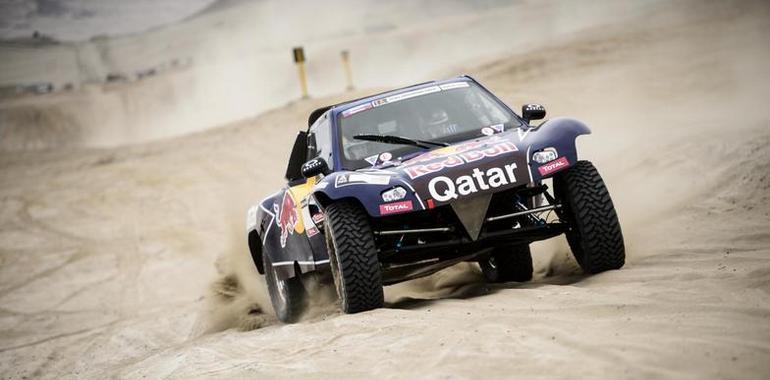 Carlos Sainz preparado para el reto del Dakar