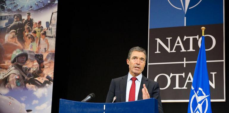 El Secretario General de la OTAN apoya la reducción tgropas de EE.UU. en Afganistán