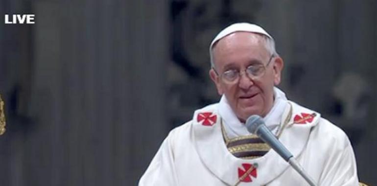 El Papa Francisco rechaza el "fetichismo del dinero y la dictadura de la economía"