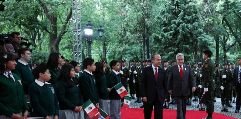 Chile y México refuerzan relaciones en el encuentro entre Piñera y Calderón