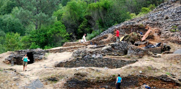 Se reanudan los trabajos arqueológicos en el castro de Pendia