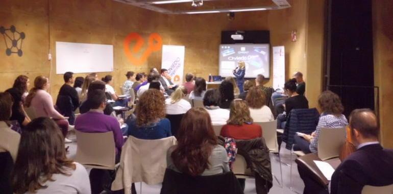 Más de 40 profesionales reunidos en Oviedo para trabajar la Búsqueda de Empleo