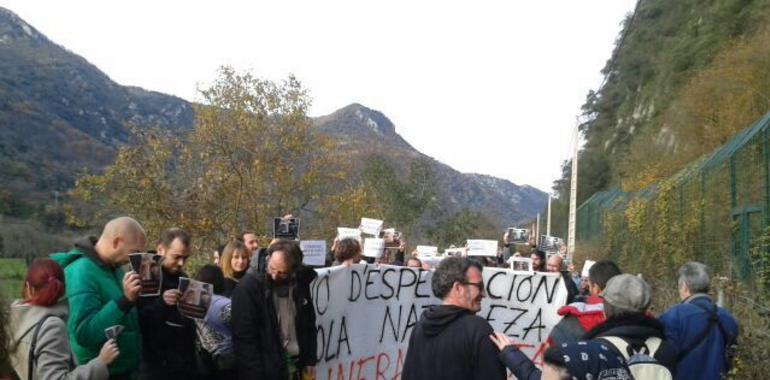 Concentrados en Santo Adriano piden liberación de la esbarda Molina