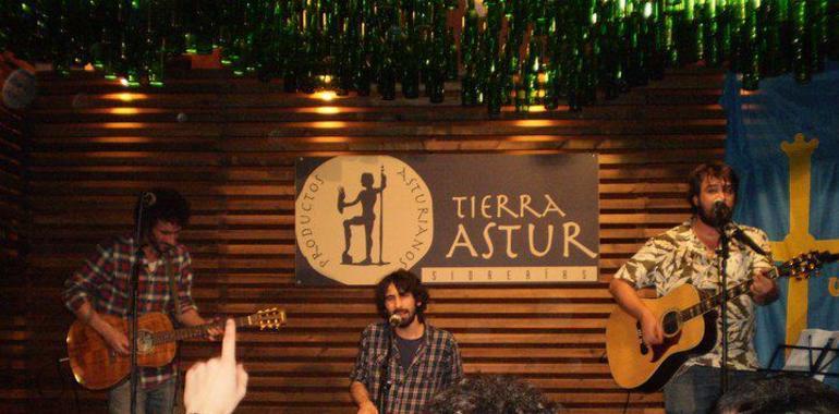 Pequeño club Imposible abre el año musical en Tierra Astur Colloto