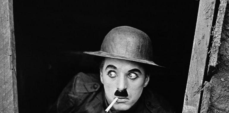 125 años del nacimientu de Charles Chaplin