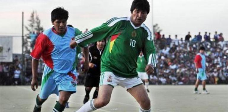 El presidente Evo Morales jugará como profesional en la Primera División boliviana