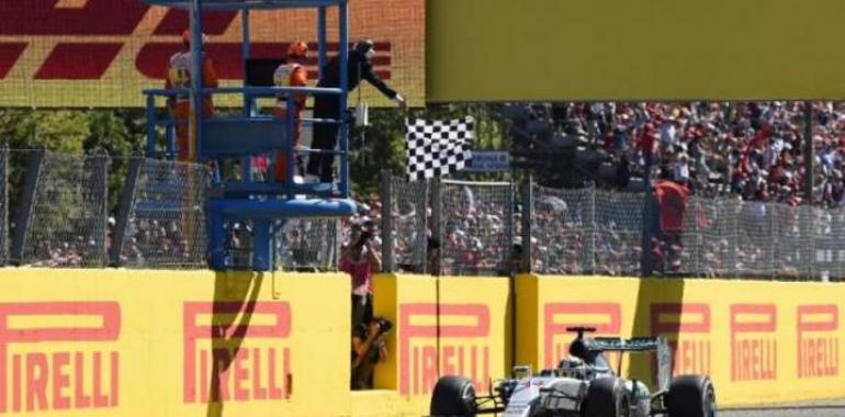 Hamilton gana el GP de Italia aunque los comisarios investigan sus neumáticos 