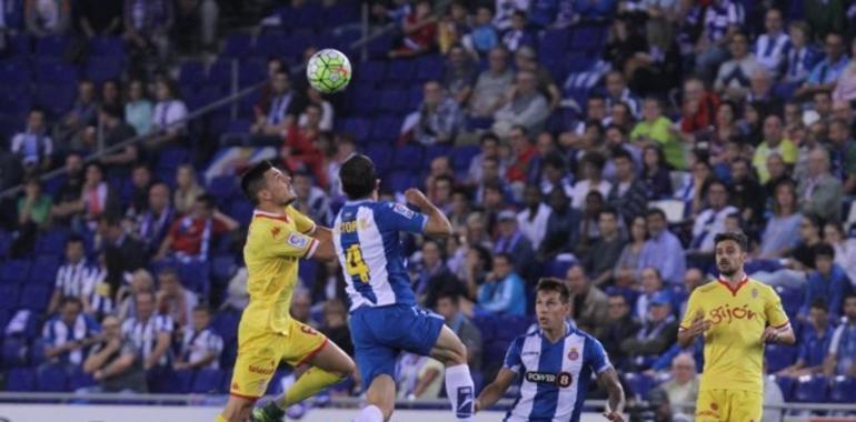 El Sporting suma tres puntos tras la victoria (1-2)  sobre el Espanyol