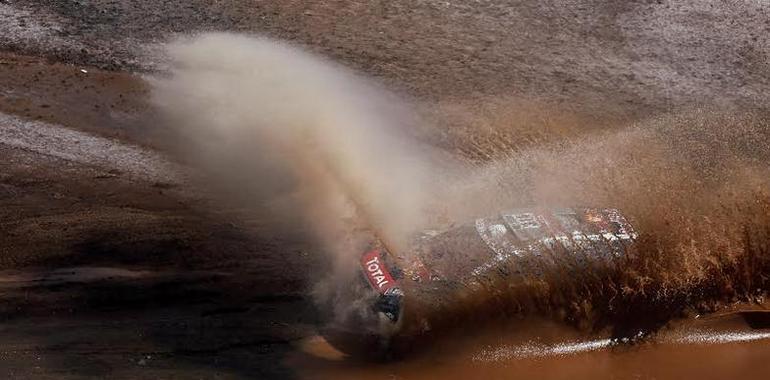 Primera victoria de Carlos Sainz en el Rally Dakar 