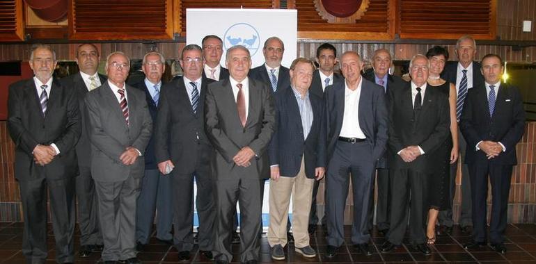 Banco de Alimentos de Asturias entregó las insignias y diplomas a los nuevos patronos de honor