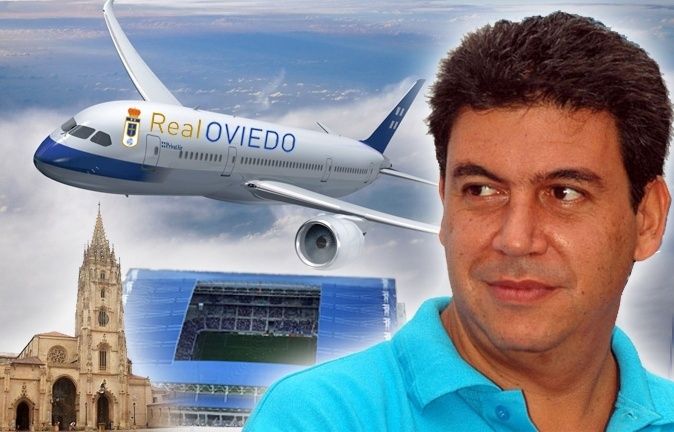 Después de aterrizar en un avión privado en OVD Arturo Elías...