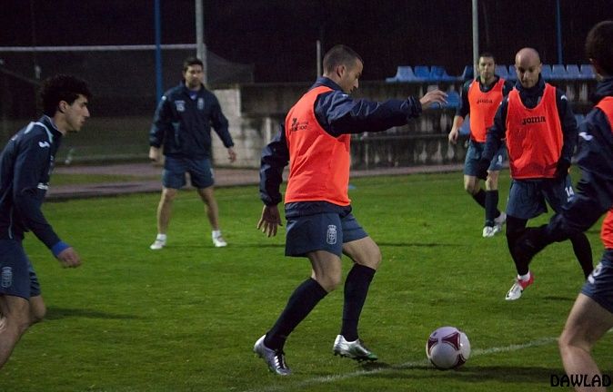 Sarriugarte cuenta con Pepe Díaz y Héctor Simón para enfrentarse al Fuenlabrada