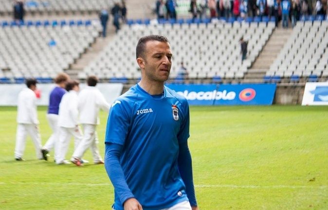 El Oviedo rescinde a Pepe Díaz