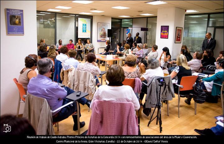 FOTOGALERÍA. Premios Príncipe de Asturias. Reunión de Trabajo de Caddy Adzuba