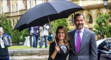 FOTOGALERÍA. Premios Príncipe de Asturias. Llegada a Oviedo de los Príncipes