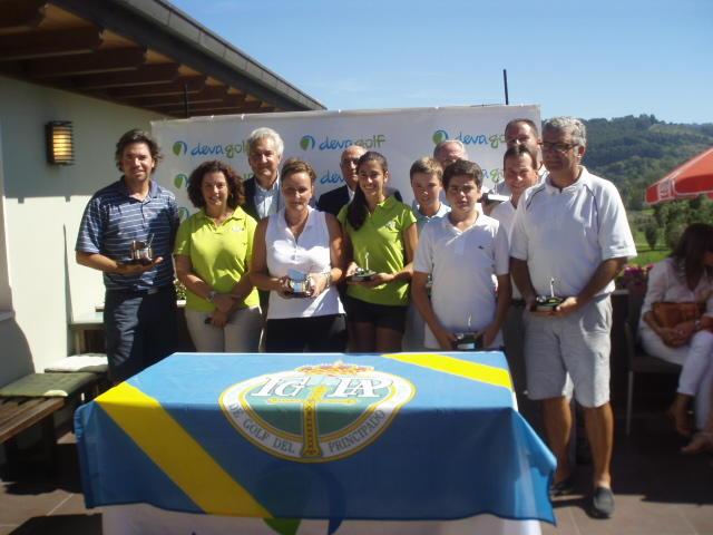 Ganadores del ampeonato de Asturias Absoluto de Pitch & Putt en Deva Golf