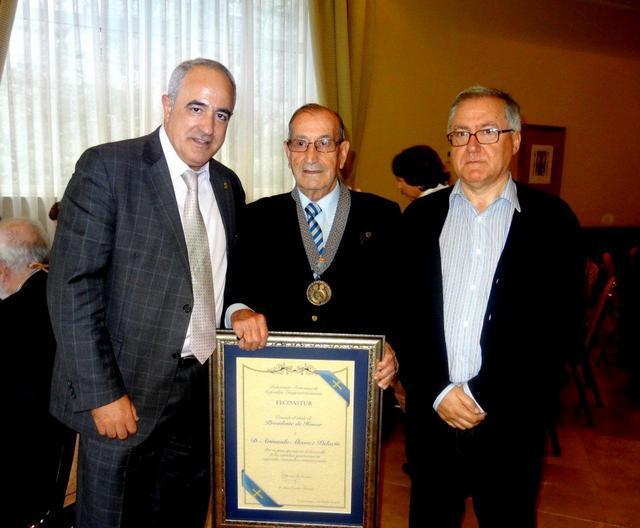 Merecido reconocimiento a Armando Álvarez Palacio