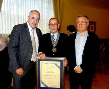 Merecido reconocimiento a Armando Álvarez Palacio