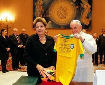 El Papa, con camiseta del Mundial