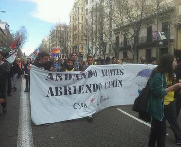   @Csoalamadrena. Los de La Madreña entrando en Madrid