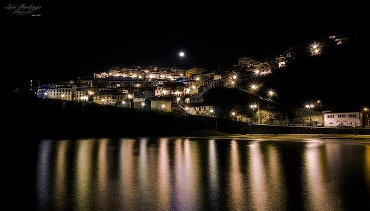 Llastres la nuit