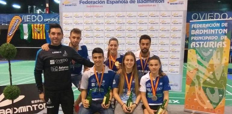 Uslé y Zapico, Campeones de España absoluto en dobles mixto