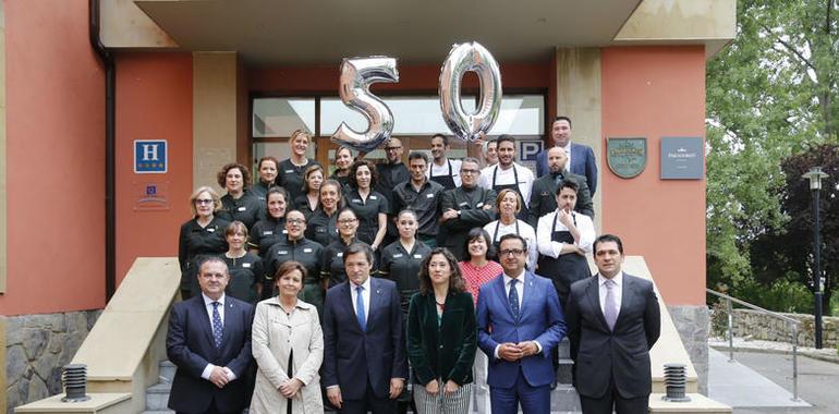 El Parador Nacional de Gijón celebra su 50 aniversario